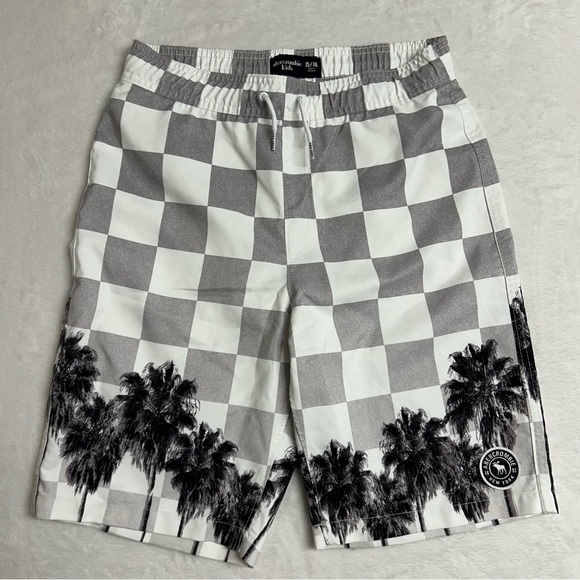 Abercrombie & Fitch Kids Checkered Swim Trunks Inside Liner Size 15/16 NEW‎ - Picture 1 of 9